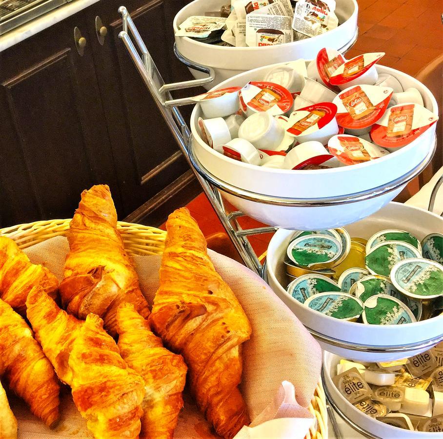 Hotel Mille Colonnes Leuven Zewnętrze zdjęcie